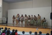 Aldeia tupi-guarani participa de celebra
